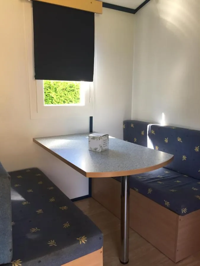 Campsite Camping La Prairie Mars
